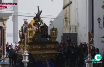Salida de Nuestro Padre Jesús del Mayor Dolor desde la iglesia de Santa Cruz