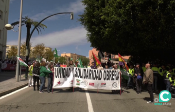 Pancarta de cabecera de la manifestación del pasado 2024