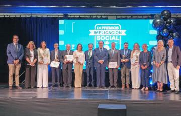 Los galardonados al final del acto