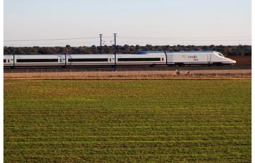  Tren AVE.