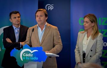 El secretario general del PP de Andalucía este jueves en rueda de prensa