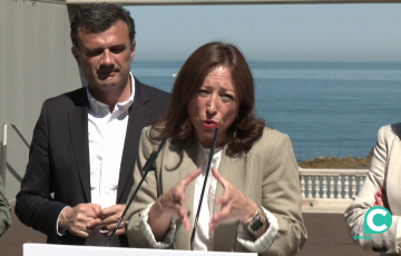 La presidente del PP en Málaga, Patricia Navarro, durante su intervención este lunes