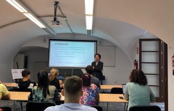 Una de las sesiones formativas celebradas en el IFEF enmarcada de la Escuela de Comercio de Cádiz. 