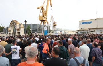 Trabajadores del metal durante una concentración en Cádiz.