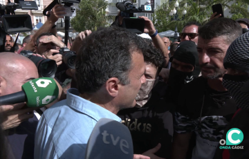 El alcalde Bruno García ha mantenido una reunión con los representantes de los trabajadores del metal.