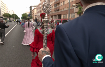Momento de la partida por la Avenida principal de la capital gaditana la semana pasada