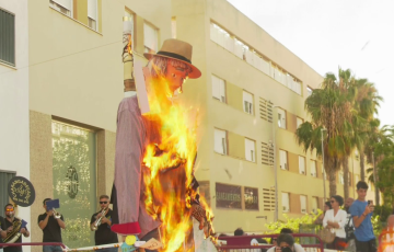 La noche de San Juan con sus tradiciones gaditanas es una de las más esperadas del año