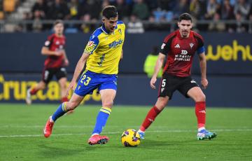 Imagen del partido del conjunto cadista ante el burgalés el pasado mes de enero