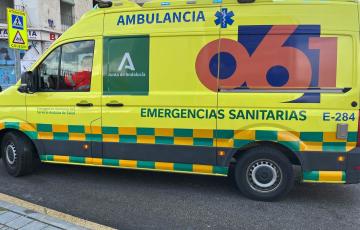 Ambulancia de emergencias sanitarias en una imagen de archivo