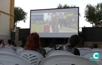 El patio de la antigua Casa del Niño Jesús acoge la nueva edición de 'Cine en Familia'.