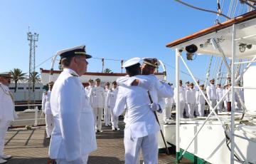 Un momento del acto castrense celebrado en la Base Naval de la Carraca