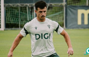 Matos durante una sesión de entrenamiento (Foto: Cádiz CF)