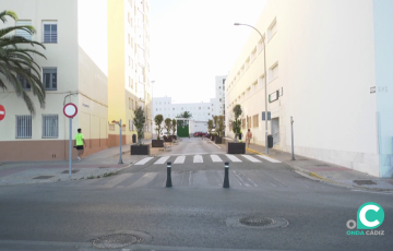 Imagen de la via en la zona de extramuros de la ciudad