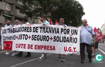 Marcha este lunes por la avenida principal de la capital gaditana