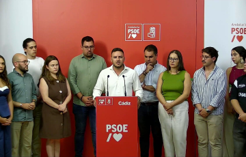  Fernando Vega, secretario general a nivel provincial, interviene en rueda de prensa el pasado jueves
