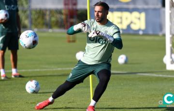 José Antonio Caro en una sesión de entrenamiento (Foto: Cádiz CF)