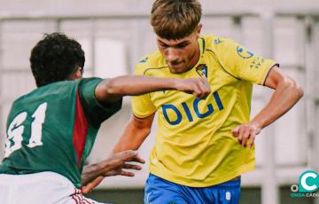 De la Rosa tuvo minutos en la segunda mitad (Foto: Cádiz CF)
