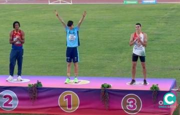 Leandro Andría Fernández se proclama Campeón de España de Atletismo en la modalidad de salto de altura.
