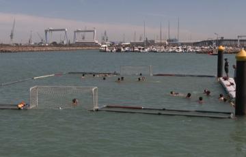 El Club Waterpolo Cádiz traslada sus entrenamientos al CN Elcano.