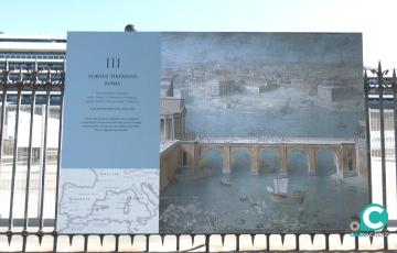 Uno de los paneles que conforman la exposición “De Roma a Gades. Ruta Marítima”, inaugurada este lunes. 