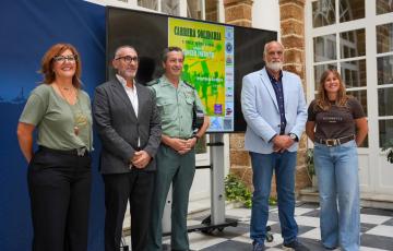 Presentación de la carrera solidaria La Milla Verde y los 8KM en la Diputación, con el vicepresidente Javier Vidal.