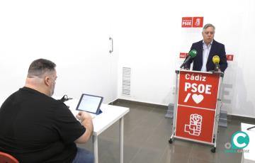 Rueda de prensa de Óscar Torres, portavoz del Grupo Municipal del PSOE. 
