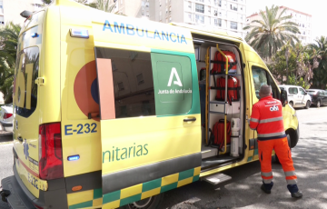 Ambulancia de emergencias durante un servicio de actuación