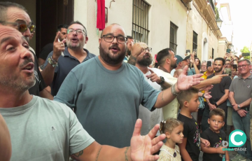 En el acto no faltaron coplas de sus más afamadas agrupaciones del inmortal autor