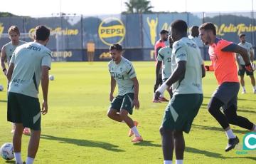 Imagen del entrenamiento de este viernes en la Ciudad Deportiva (Foto: Cádiz CF)