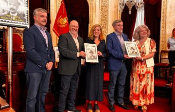 Un momento del acto celebrado en el Salón de Plenos del Ayuntamiento 
