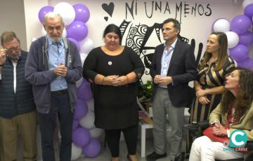 El local se inauguraba a las 20:00 horas del viernes.