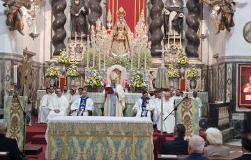 El alcalde de Cádiz, Bruno García, ha sido el encargado de renovar el voto de fidelidad con la Patrona