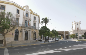 Fachada de la Audiencia Provincial de Cádiz