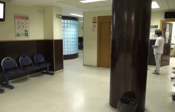 Interior de la zona de consultas del edificio