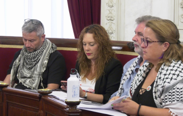 Concejales de la formación durante el transcurso de un pleno del Ayuntamiento