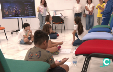Un momento del acto de bienvenida que abría el curso  