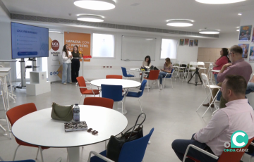 El acto se celebró con sus creadores en el Edificio de Transferencia Tecnológica-El Olivillo