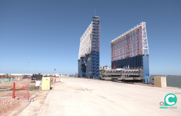 Actuaciones en el muelle en una imagen de archivo