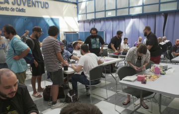 De nuevo el patio del centro volverá a acoger nuevas actividades de carácter lúdico este fin de semana