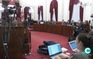 Última sesión plenaria en el Ayuntamiento de Cádiz. 