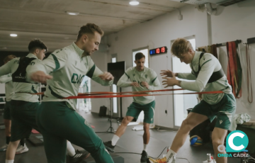 El equipo ha comenzado la sesión con trabajo preventivo en el gimnasio (Foto: Cádiz CF)