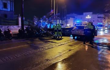 Efectivos de emergencias en el lugar de lo ocurrido