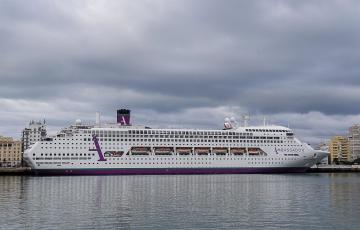 Un navio de pasajeros anclado este pasado mes de noviembre de 2025 