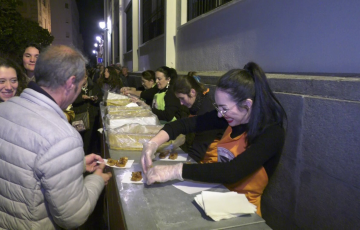 La cita gastronómica creada por la peña Los Dedócratas se mantiene en el tiempo