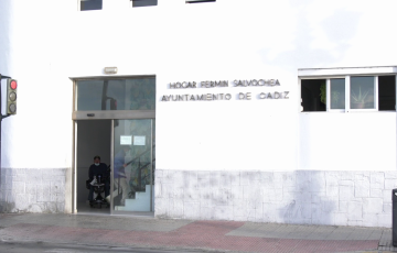 El edificio municipal en el Campo del Sur