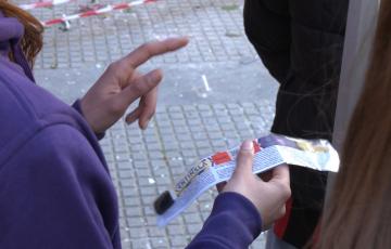 Uno de los puntos informativos en la plaza del Palillero.