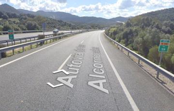 Autovía A-381 a su paso por la localidad jandeña