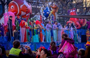 Durante más de tres horas el desfile animó la Avenida principal divirtiendo a pequeños y mayores