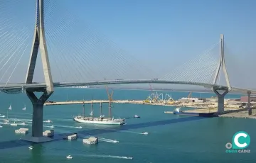 Puente de La Constitución de 1812.