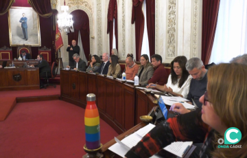 Concejales de la oposición en el transcurso del Pleno de Febrero celebrado este jueves
